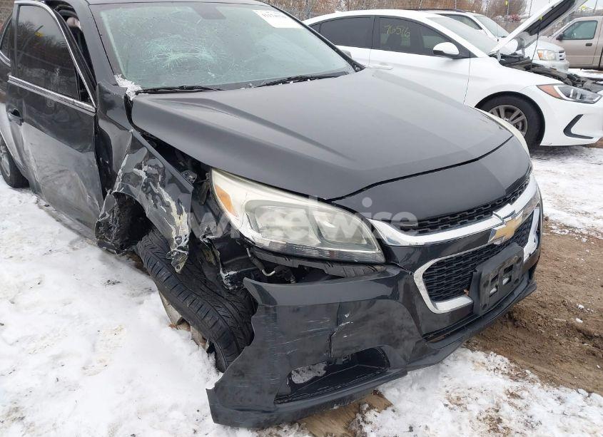 Photo 6 of 2015 Chevrolet Malibu LS (VIN 1G11B5SL3FF108033)