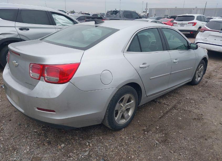 Photo 4 of 2015 Chevrolet Malibu (VIN 1G11B5SL3FF112678)