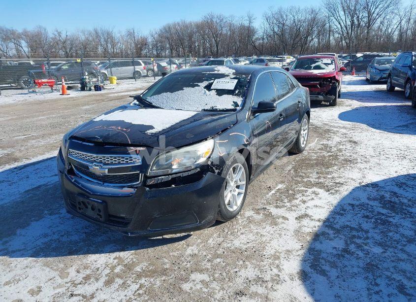 Photo 2 of 2015 Chevrolet Malibu LS (VIN 1G11B5SL3FF188532)