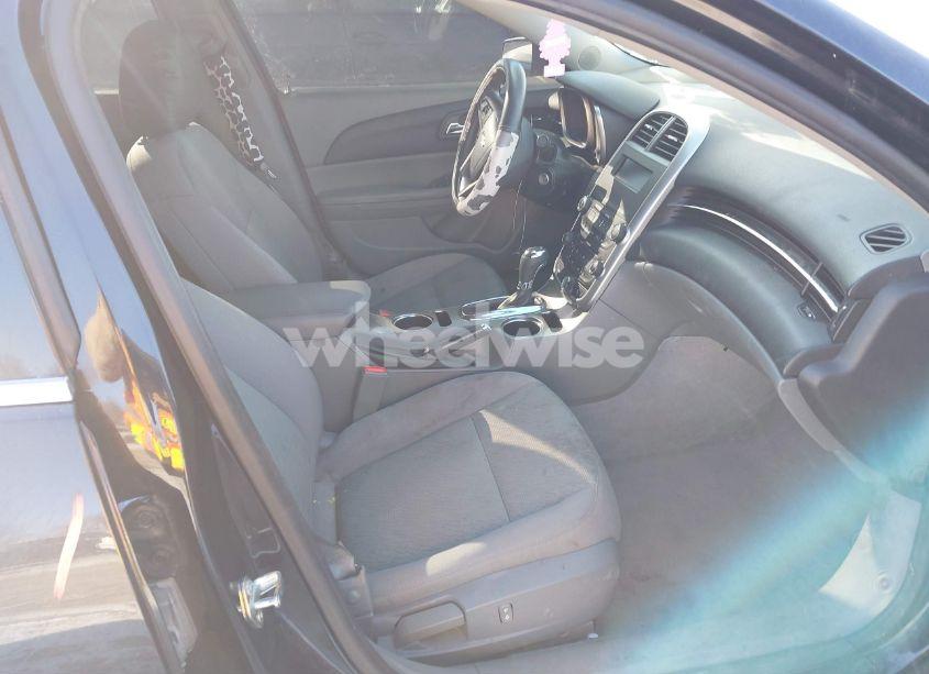 Photo 5 of 2015 Chevrolet Malibu LS (VIN 1G11B5SL3FF188532)