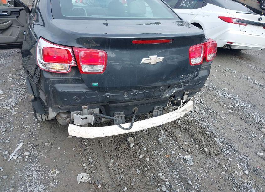 Photo 6 of 2015 Chevrolet Malibu LS (VIN 1G11B5SL3FF238894)