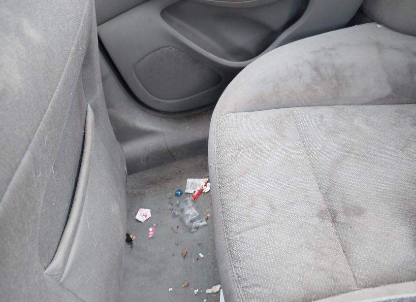 Photo 8 of 2015 Chevrolet Malibu LS (VIN 1G11B5SL3FF238894)