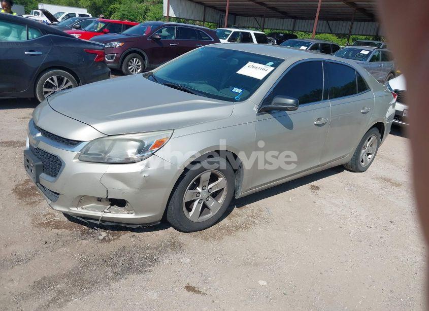 Photo 2 of 2015 Chevrolet Malibu LS (VIN 1G11B5SL3FF338722)