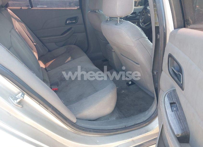 Photo 8 of 2015 Chevrolet Malibu LS (VIN 1G11B5SL3FF338722)
