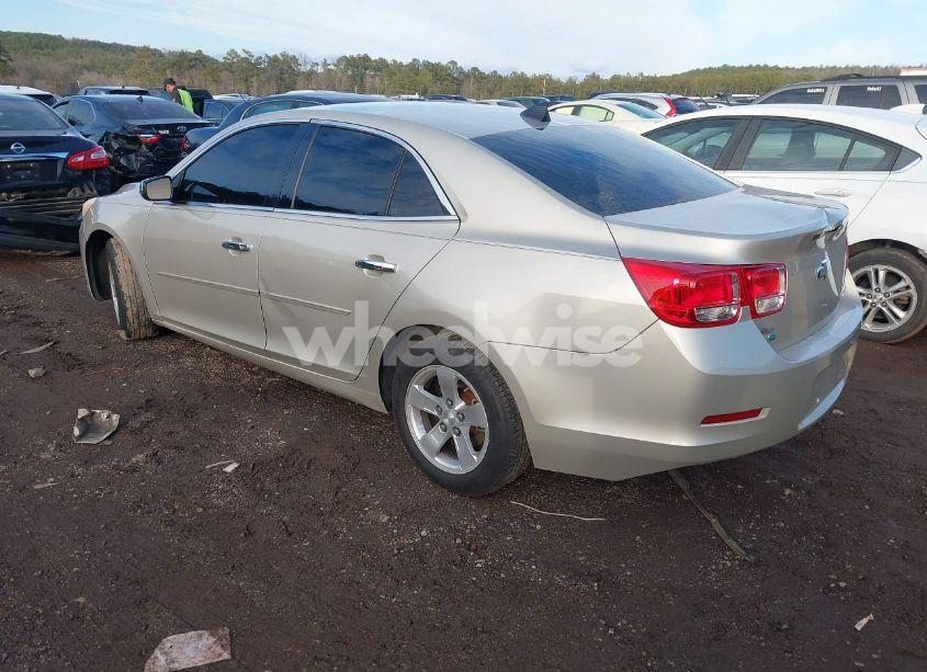 Photo 3 of 2014 Chevrolet Malibu 1LS (VIN 1G11B5SL4EF218815)
