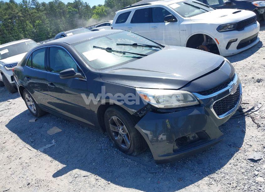 2015 Chevrolet Malibu LS (VIN 1G11B5SL4FF112589) main photo
