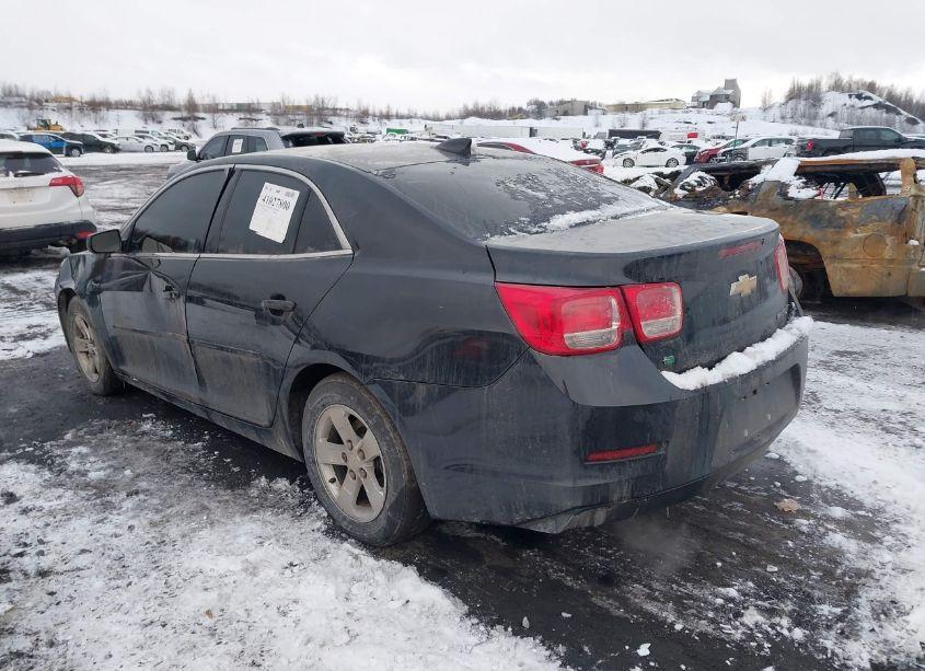 Photo 3 of 2015 Chevrolet Malibu LS (VIN 1G11B5SL4FF116187)
