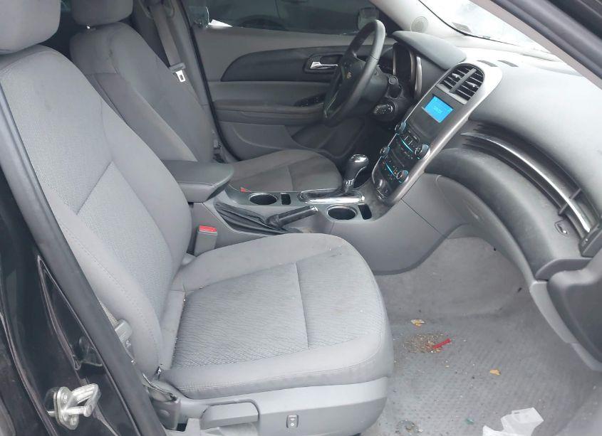 Photo 5 of 2015 Chevrolet Malibu LS (VIN 1G11B5SL4FF116187)