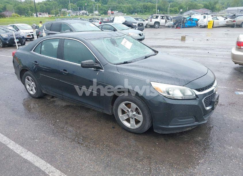 2015 Chevrolet Malibu LS (VIN 1G11B5SL4FF143485) main photo