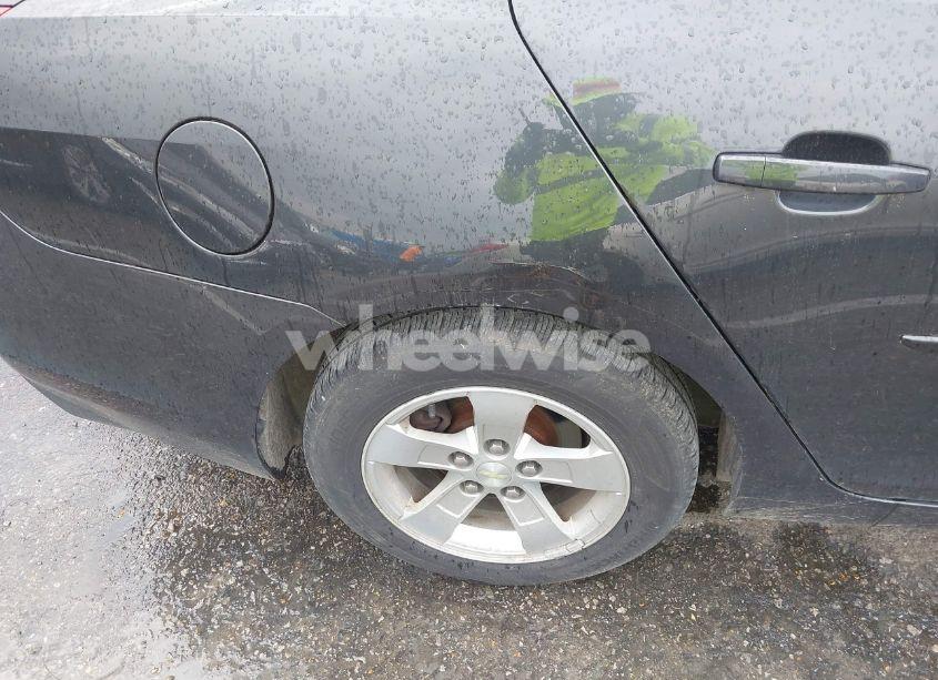 Photo 12 of 2015 Chevrolet Malibu LS (VIN 1G11B5SL4FF143485)