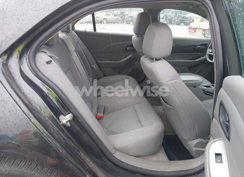 Photo 8 of 2015 Chevrolet Malibu LS (VIN 1G11B5SL4FF143485)