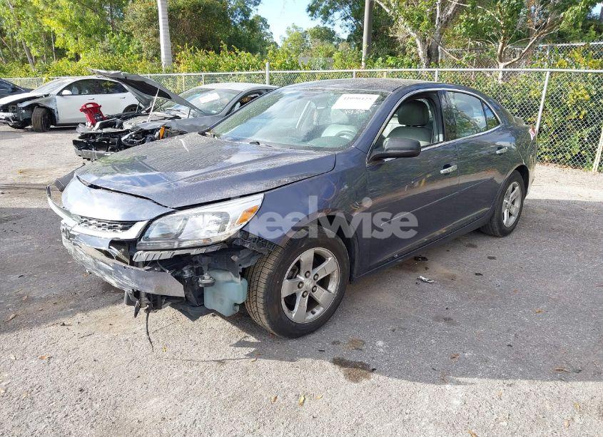 Photo 2 of 2015 Chevrolet Malibu LS (VIN 1G11B5SL4FF168936)