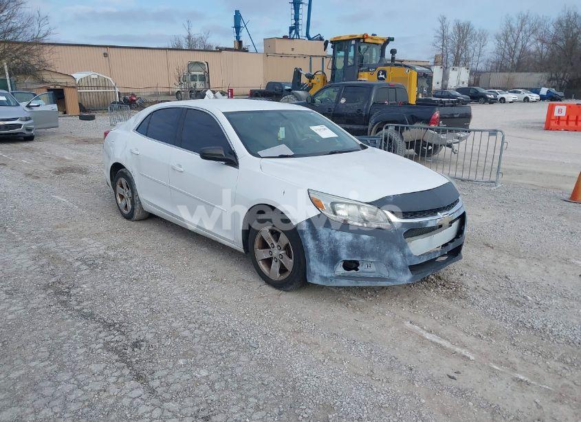 2015 Chevrolet Malibu LS (VIN 1G11B5SL4FF200462) main photo