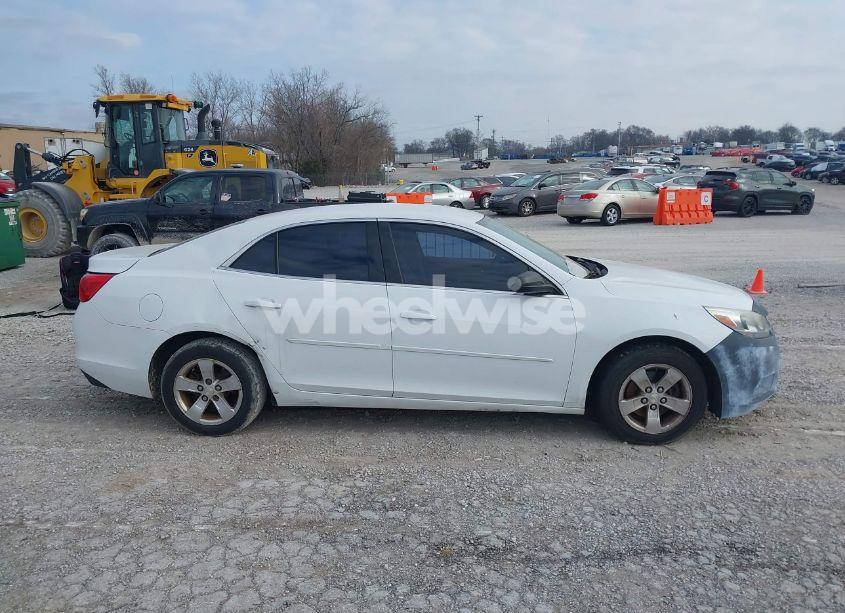 Photo 14 of 2015 Chevrolet Malibu LS (VIN 1G11B5SL4FF200462)