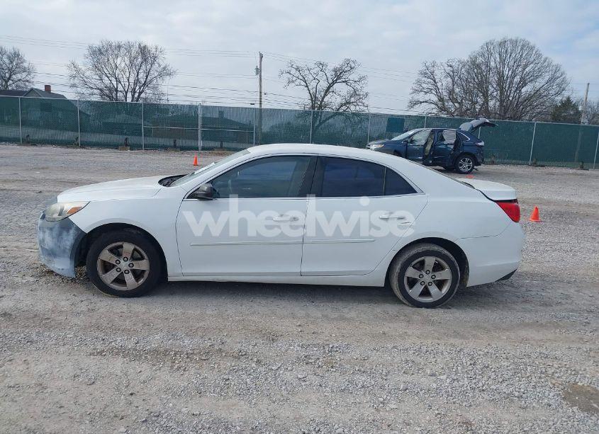 Photo 15 of 2015 Chevrolet Malibu LS (VIN 1G11B5SL4FF200462)