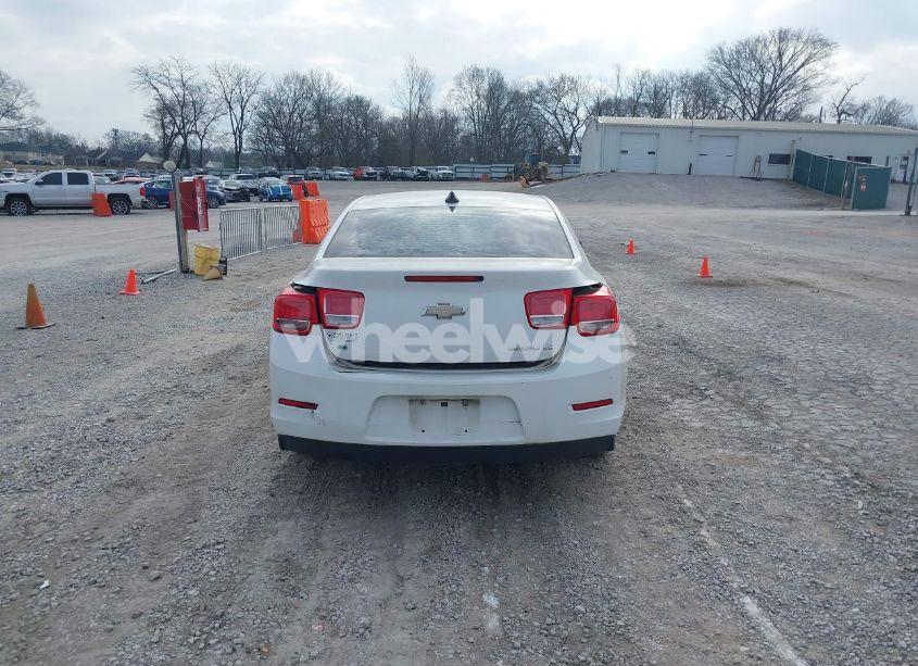 Photo 17 of 2015 Chevrolet Malibu LS (VIN 1G11B5SL4FF200462)