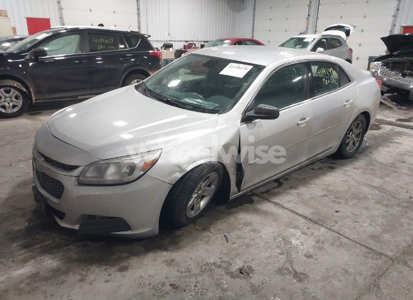Photo 2 of 2015 Chevrolet Malibu LS (VIN 1G11B5SL4FF217391)