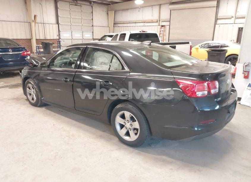 Photo 3 of 2015 Chevrolet Malibu LS (VIN 1G11B5SL4FF305325)