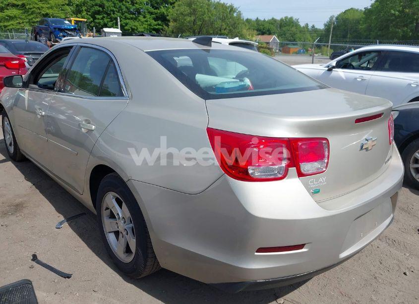 Photo 3 of 2015 Chevrolet Malibu LS (VIN 1G11B5SL4FF311626)