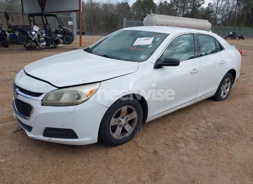Photo 2 of 2014 Chevrolet Malibu 1LS (VIN 1G11B5SL5EF146670)