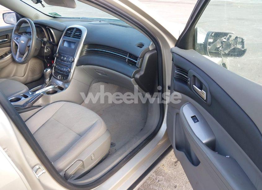 Photo 5 of 2014 Chevrolet Malibu 1LS (VIN 1G11B5SL5EF203353)