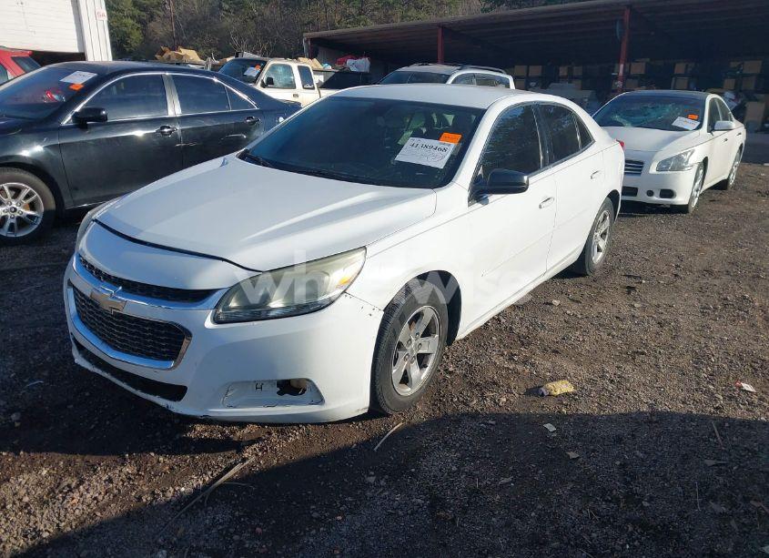 Photo 2 of 2015 Chevrolet Malibu LS (VIN 1G11B5SL5FF105876)