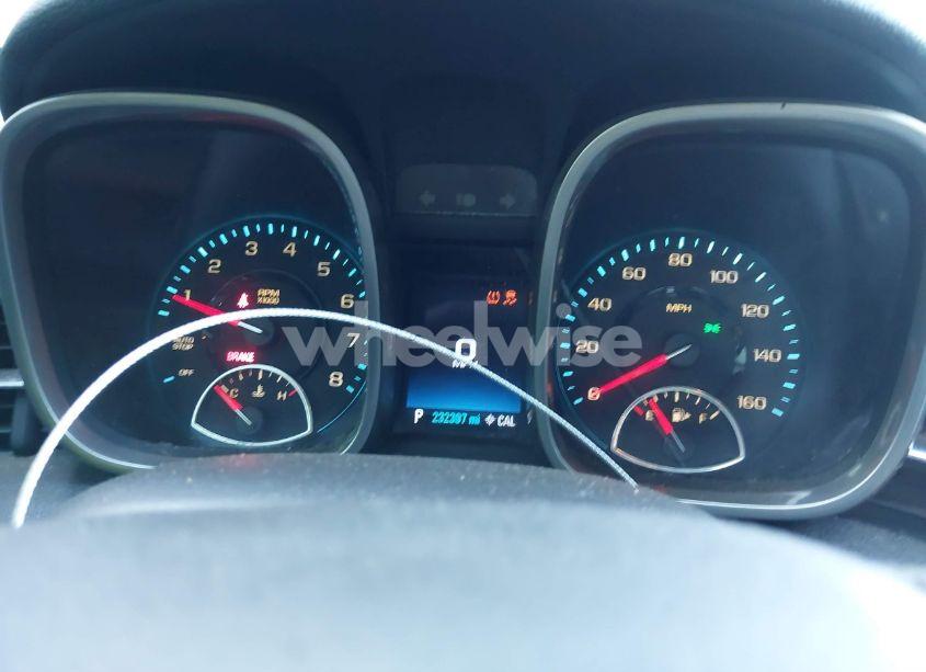 Photo 7 of 2015 Chevrolet Malibu LS (VIN 1G11B5SL5FF105876)
