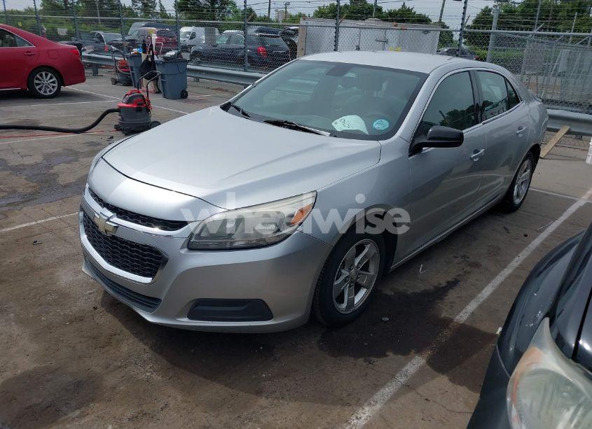 Photo 2 of 2015 Chevrolet Malibu LS (VIN 1G11B5SL5FF107756)