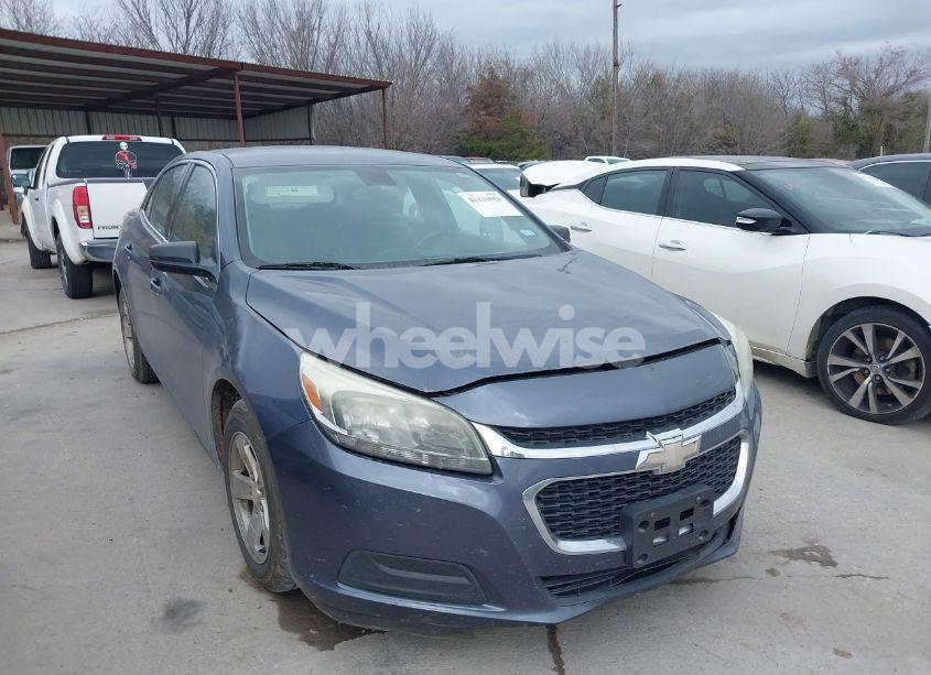 2015 Chevrolet Malibu LS (VIN 1G11B5SL5FF212359) main photo