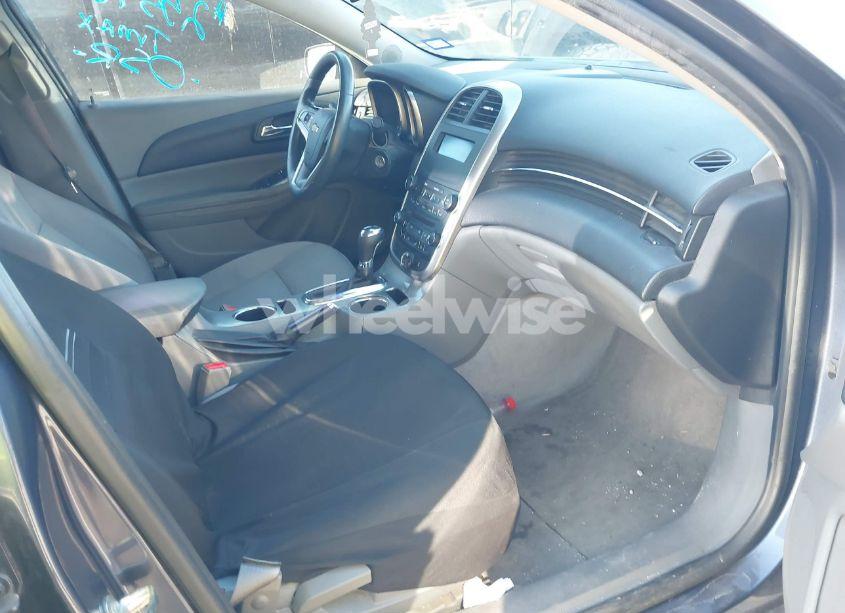 Photo 5 of 2015 Chevrolet Malibu LS (VIN 1G11B5SL5FF255700)