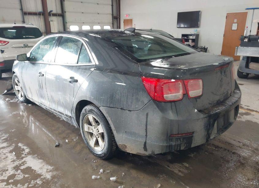 Photo 3 of 2015 Chevrolet Malibu LS (VIN 1G11B5SL5FF267457)