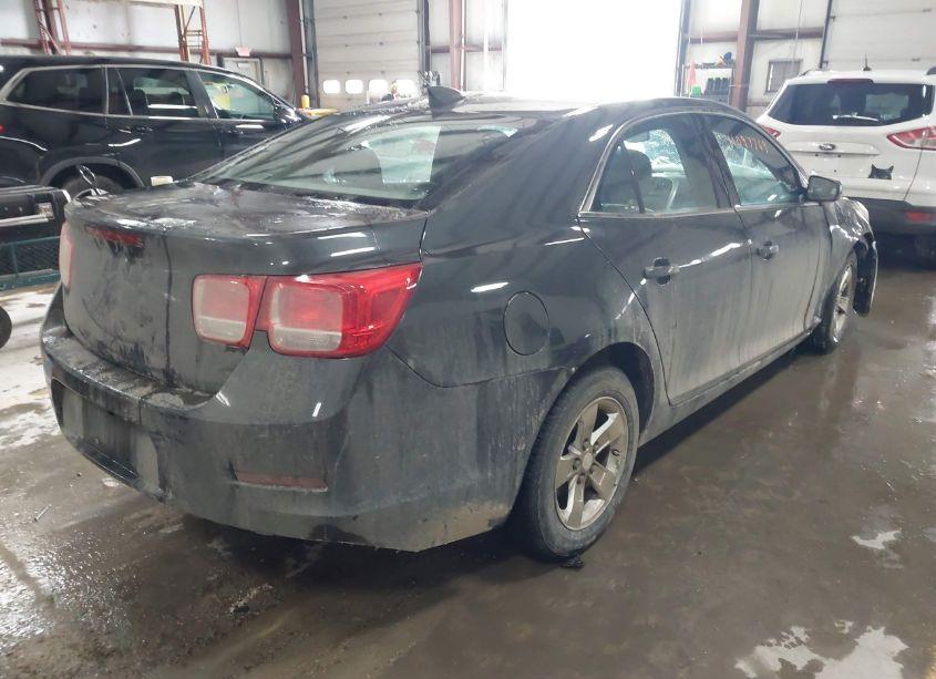 Photo 4 of 2015 Chevrolet Malibu LS (VIN 1G11B5SL5FF267457)