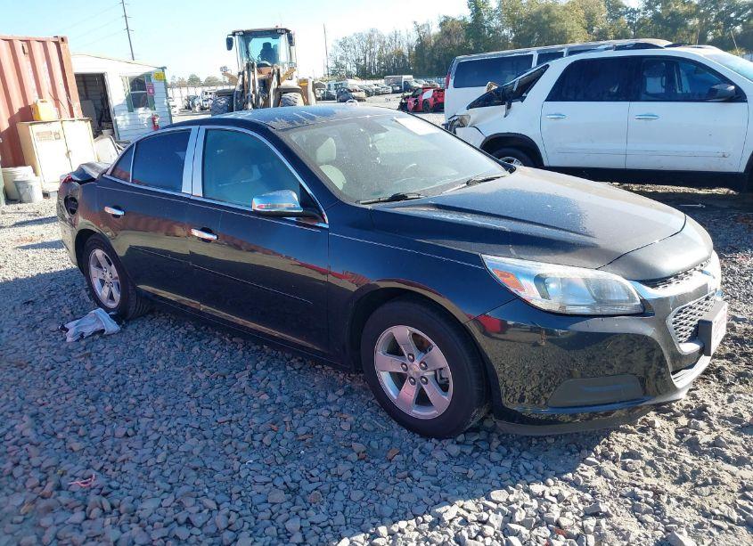 2015 Chevrolet Malibu LS (VIN 1G11B5SL5FF292617) main photo