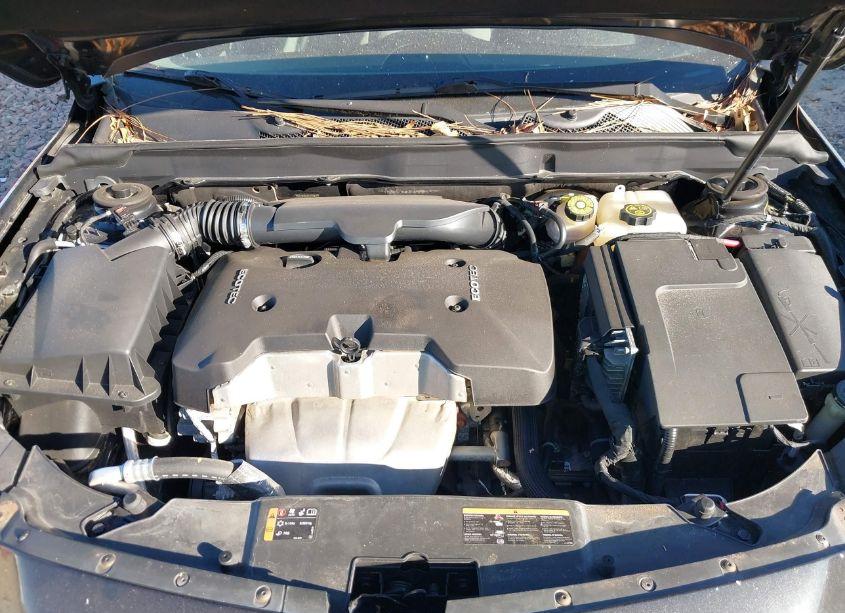 Photo 10 of 2015 Chevrolet Malibu LS (VIN 1G11B5SL5FF292617)