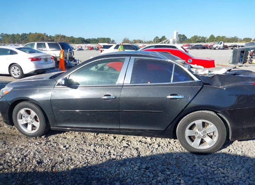 Photo 14 of 2015 Chevrolet Malibu LS (VIN 1G11B5SL5FF292617)