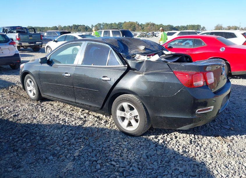 Photo 3 of 2015 Chevrolet Malibu LS (VIN 1G11B5SL5FF292617)