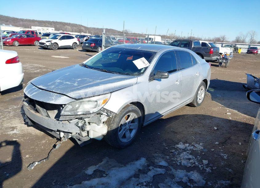 Photo 2 of 2015 Chevrolet Malibu LS (VIN 1G11B5SL5FF317449)