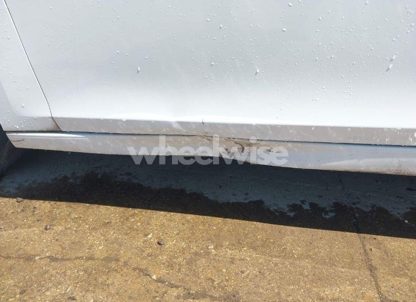 Photo 6 of 2015 Chevrolet Malibu LS (VIN 1G11B5SL5FU118235)