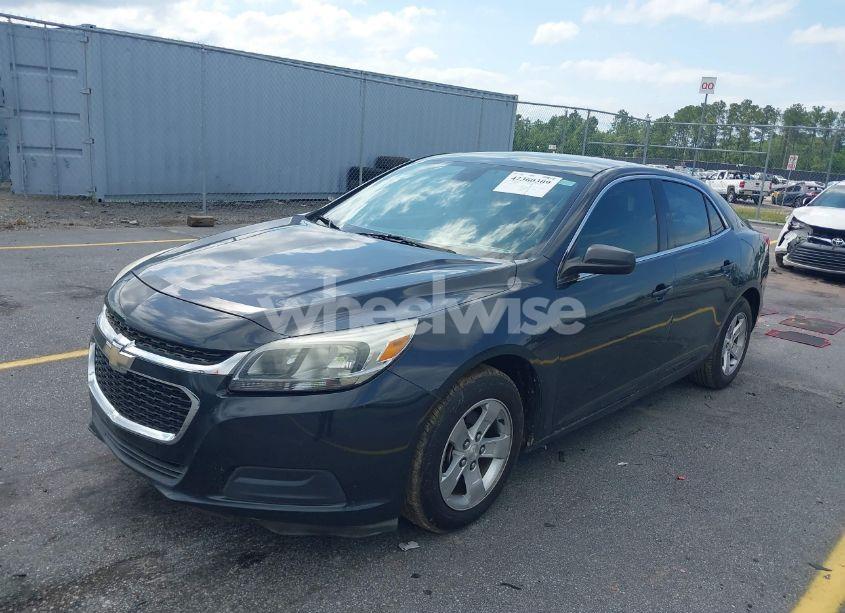 Photo 2 of 2014 Chevrolet Malibu 1LS (VIN 1G11B5SL6EF160027)