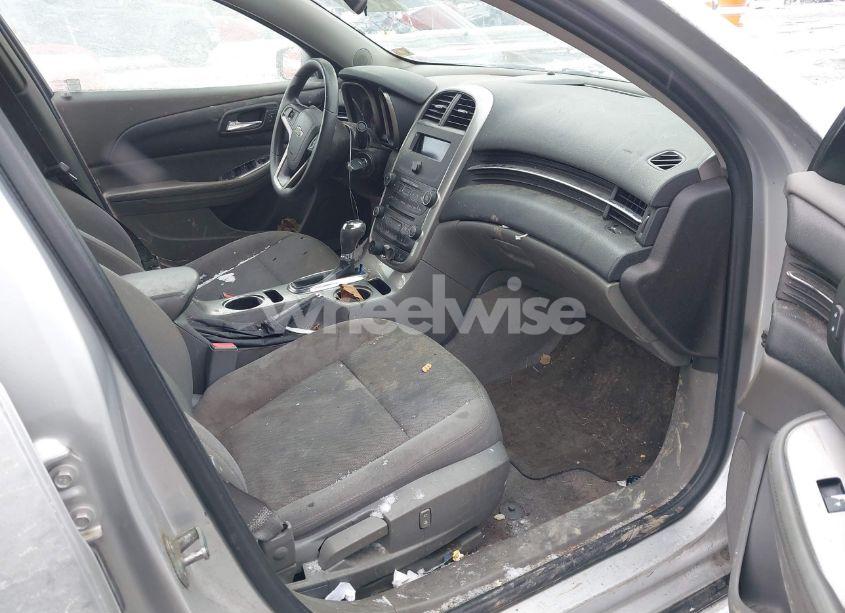 Photo 5 of 2014 Chevrolet Malibu 1LS (VIN 1G11B5SL6EF180021)