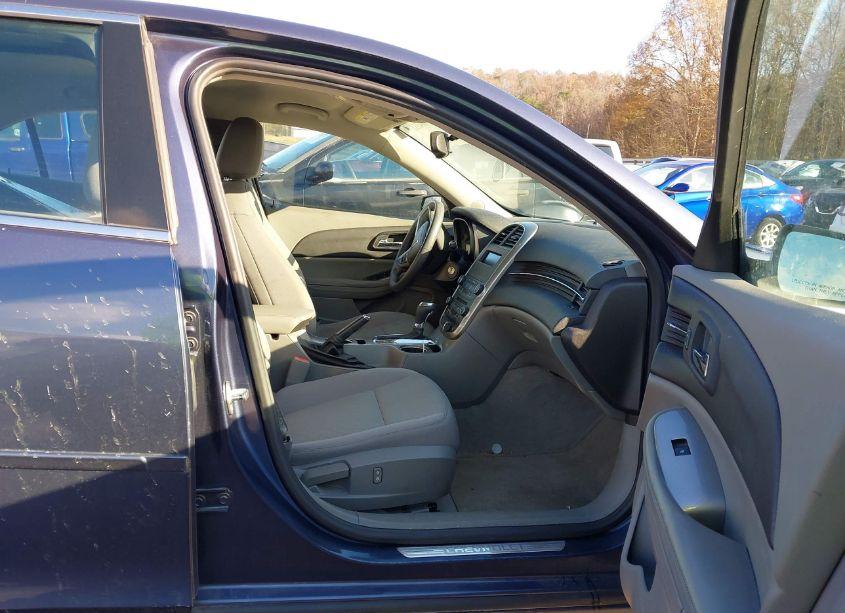 Photo 5 of 2014 Chevrolet Malibu 1LS (VIN 1G11B5SL6EF194629)