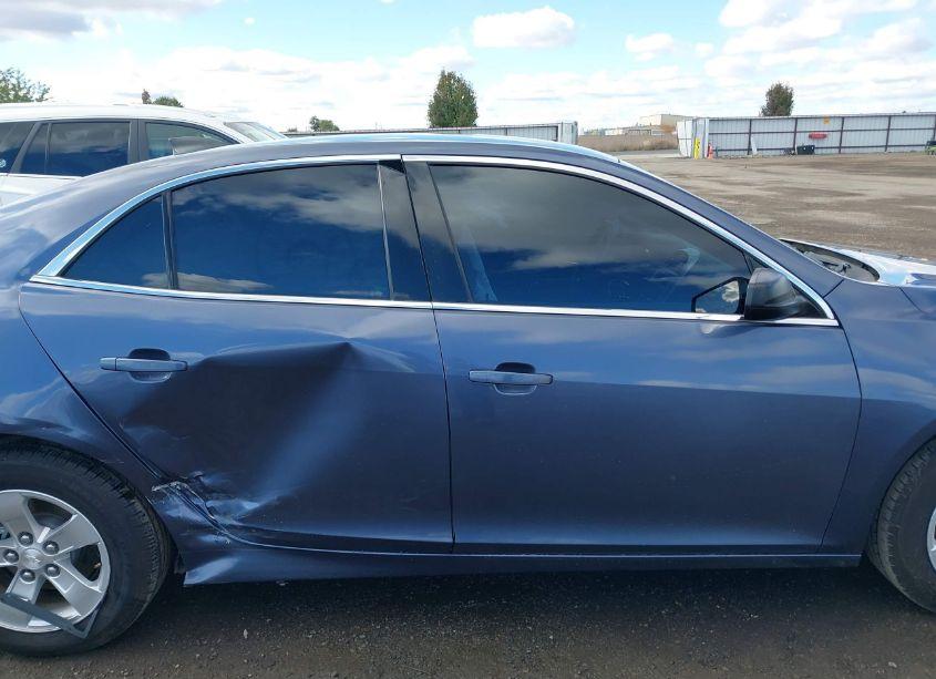 Photo 13 of 2015 Chevrolet Malibu LS (VIN 1G11B5SL6FF135517)