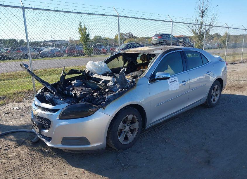 Photo 2 of 2015 Chevrolet Malibu LS (VIN 1G11B5SL6FF140636)