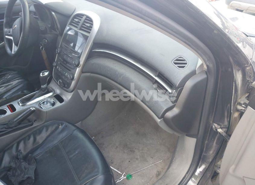 Photo 5 of 2015 Chevrolet Malibu LS (VIN 1G11B5SL6FF163494)