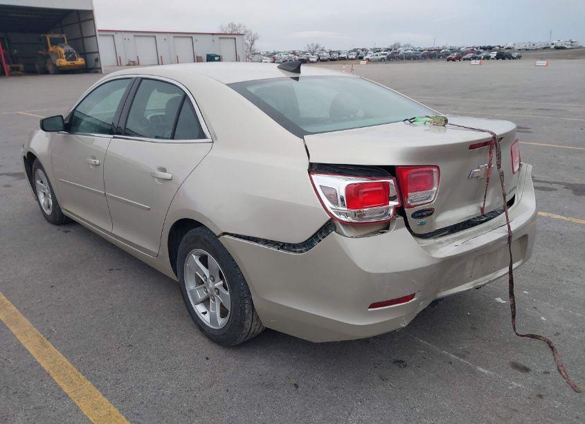 Photo 3 of 2015 Chevrolet Malibu LS (VIN 1G11B5SL6FF167304)