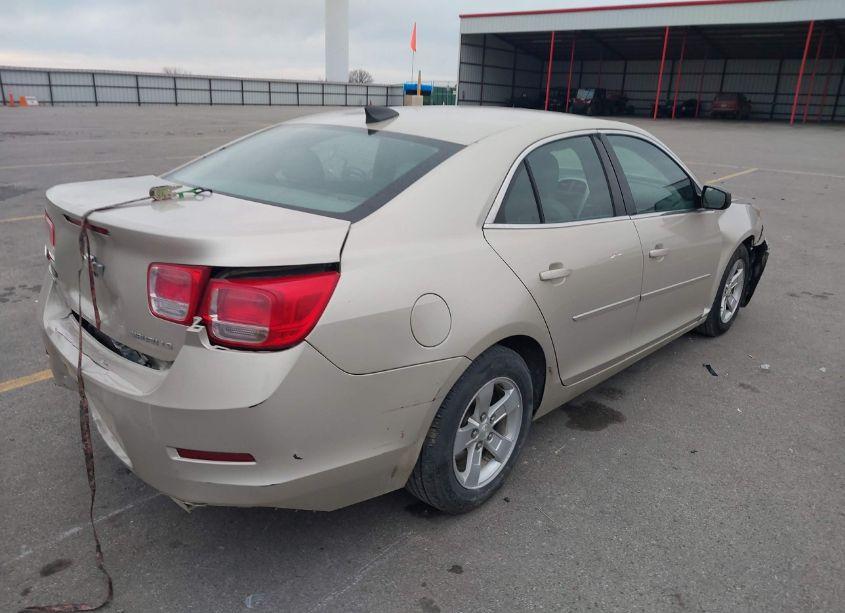Photo 4 of 2015 Chevrolet Malibu LS (VIN 1G11B5SL6FF167304)