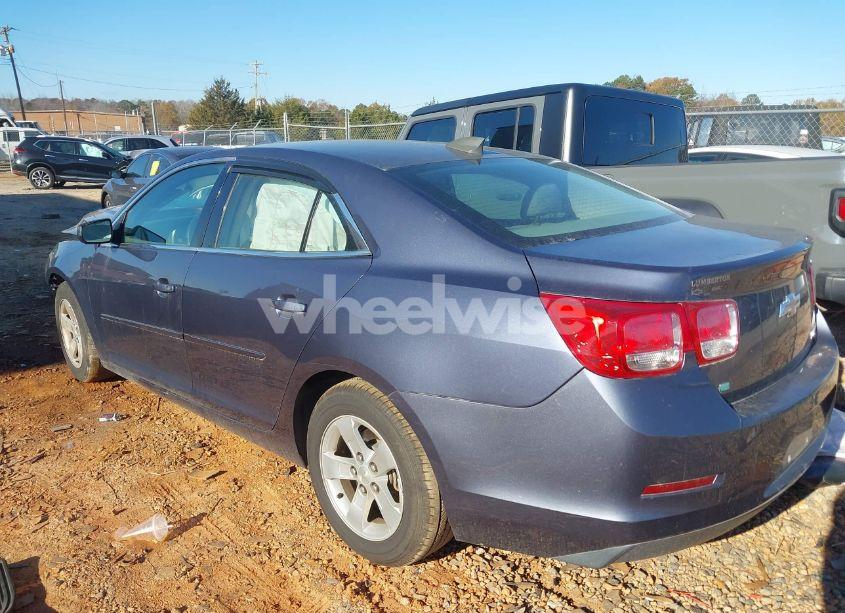 Photo 3 of 2015 Chevrolet Malibu LS (VIN 1G11B5SL6FF224990)