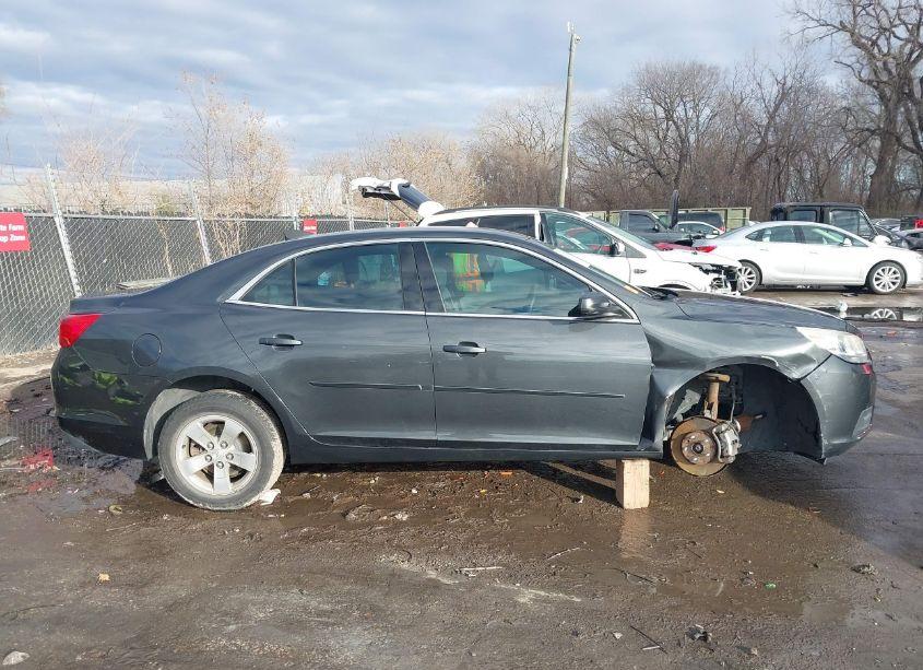Photo 14 of 2015 Chevrolet Malibu LS (VIN 1G11B5SL6FF242972)