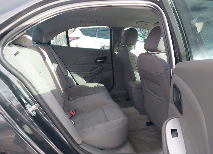 Photo 8 of 2015 Chevrolet Malibu LS (VIN 1G11B5SL6FF242972)