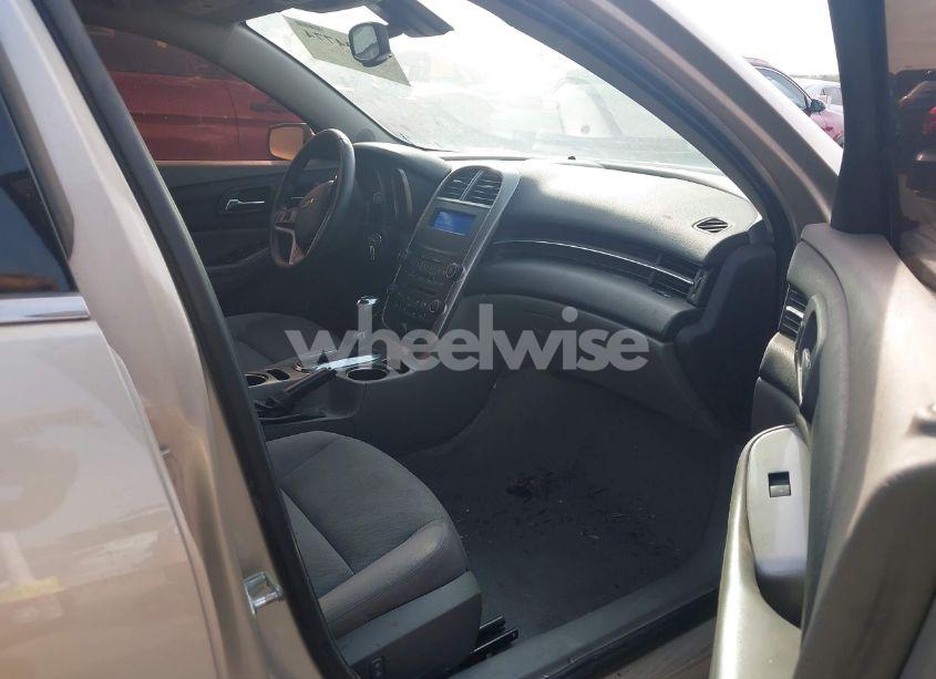 Photo 5 of 2015 Chevrolet Malibu LS (VIN 1G11B5SL6FF308694)